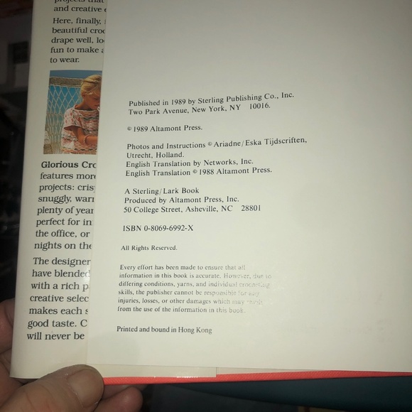 Glorious Crocheted Sweaters- out of print- 60 sweaters to crochet - gently used - Picture 4 of 9